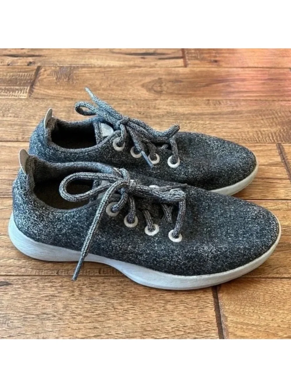 Allbirds Wool Runners Sustainable Wool Running Shoe Sneaker Gray Womens Size 7